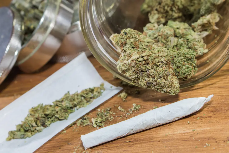 Drug trafficking in Beauvais: arrested in toilets after one month on the run, sentenced to two years
