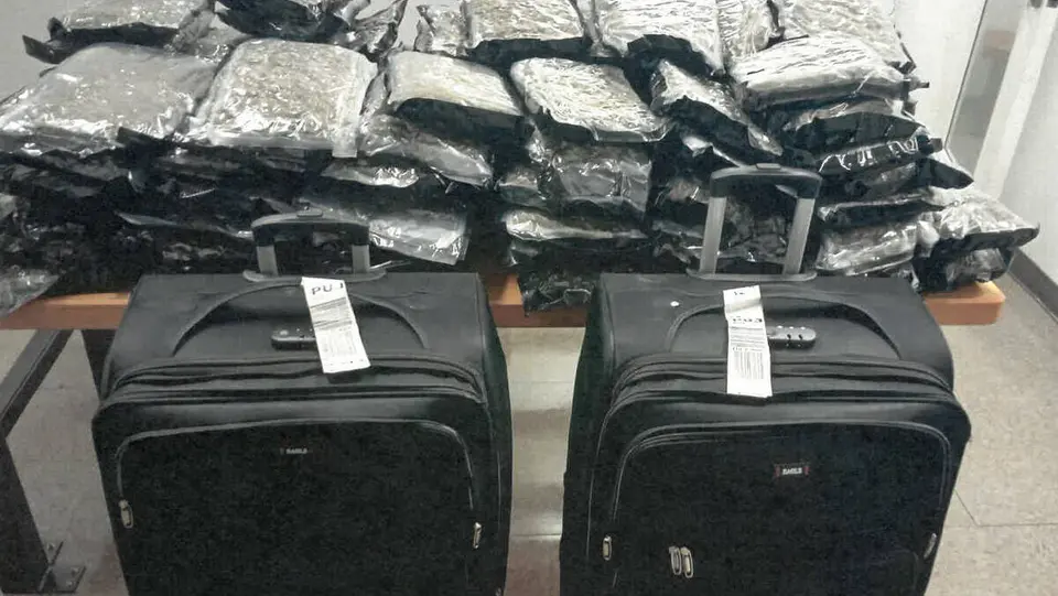 Two Air Canada ground staff arrested for drug trafficking at Montreal-Trudeau Airport