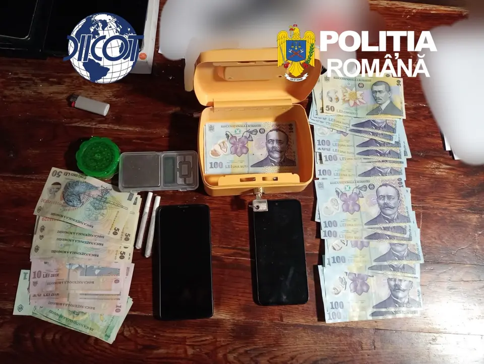 Copil de 10 ani folosit la vânzarea de droguri în Arad: șapte arestați preventiv