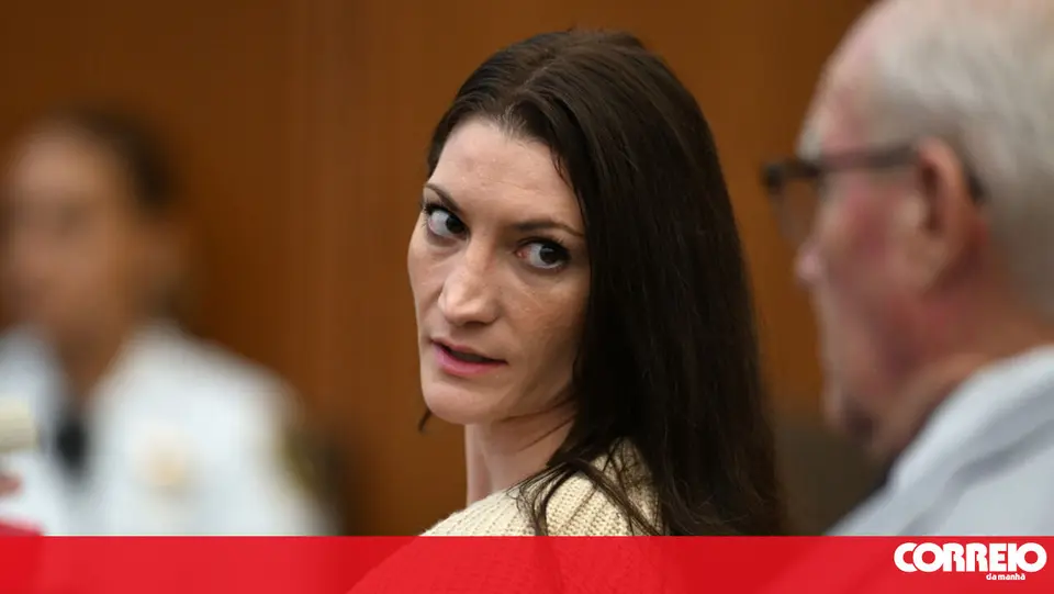 Marido perdoa mulher que estrangulou três filhos em Duxbury: julgamento chega ao fim