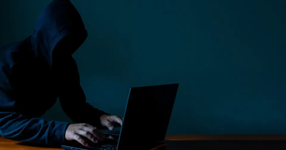 Hackeri chinezi au spart sisteme NASA, Justiție și Fed – anunțul SUA