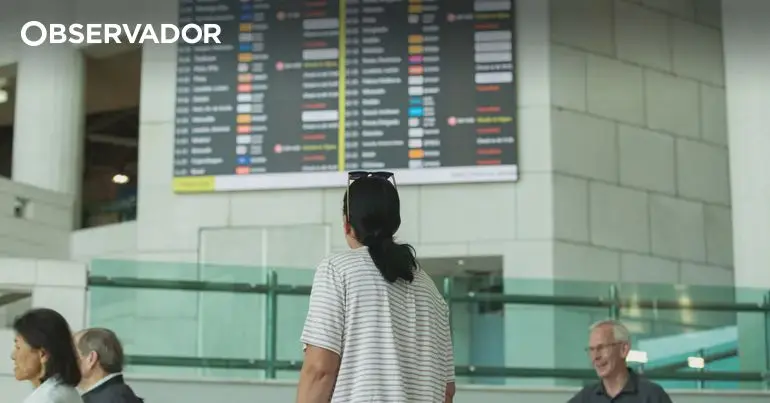 PJ detém homem com 12 quilos de cocaína no aeroporto de Lisboa