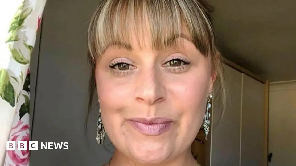 Bedfordshire Police 'missed opportunities' before Sarah Albone murder, inquest hears