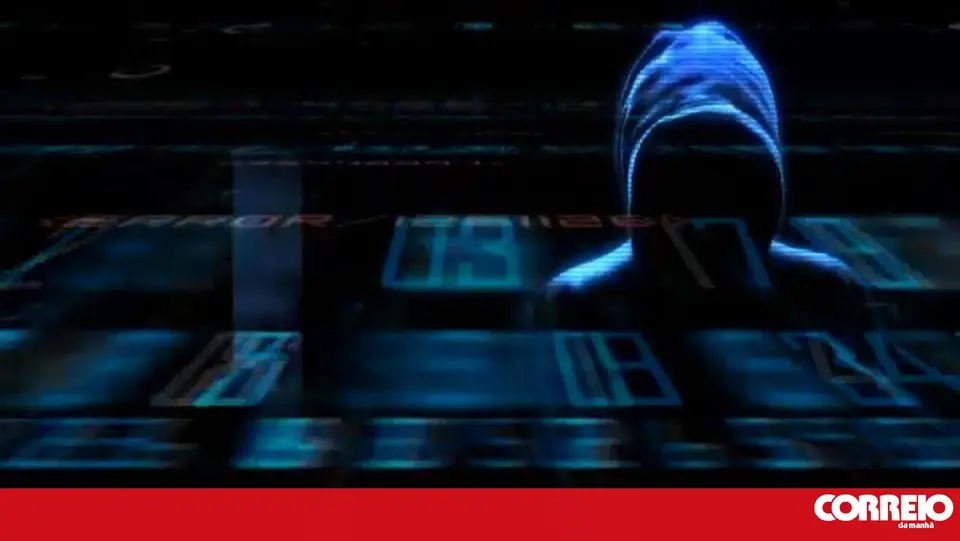 Homem perde mil euros em burla por SMS a fingir ser a Caixa Geral de Depósitos