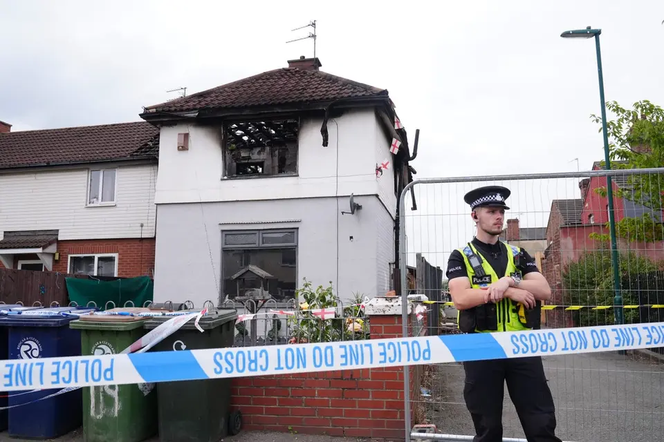 Grangetown house fire victims 'had no gang links', brother says as murder arrests made