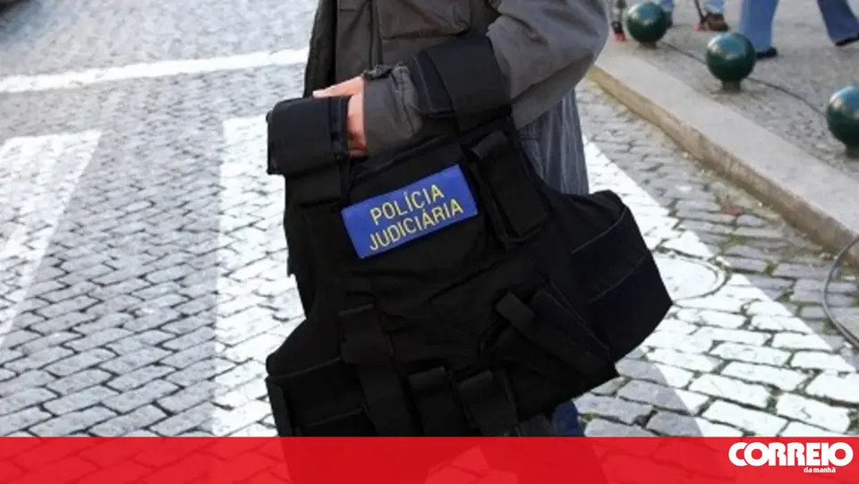 Homem de 37 anos detido em Vila Nova de Gaia por abuso sexual de menor de 13 anos