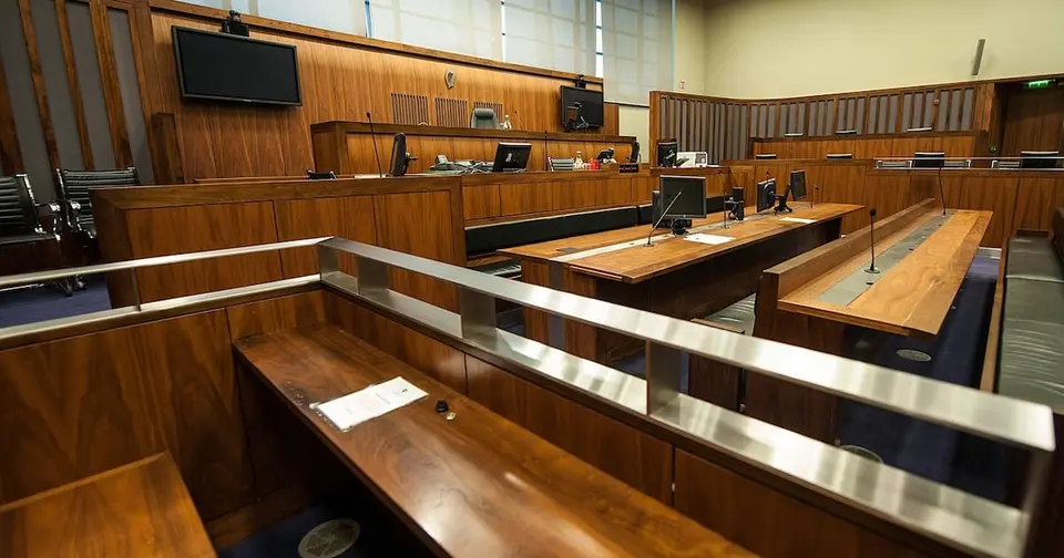 Teen with hatchet threatened to crack pensioner's skull over €50 drug debt, granted bail