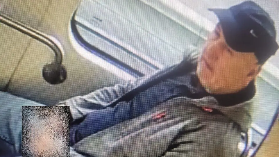 Policie pátrá po exhibicionistovi z ostravské tramvaje