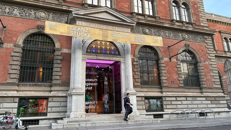 Diamond necklace worth €3.7m stolen from Vienna's MAK