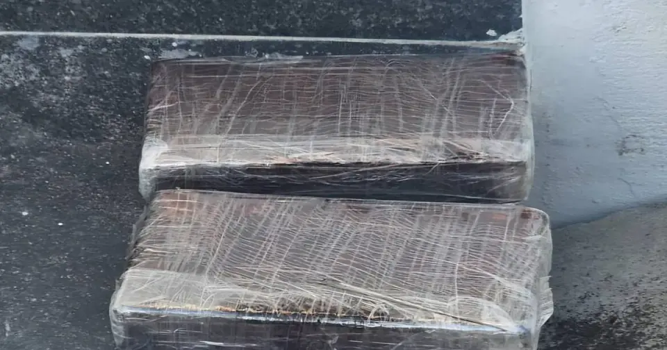 Larnaca: 36-year-old held with large quantity of drugs and weapons