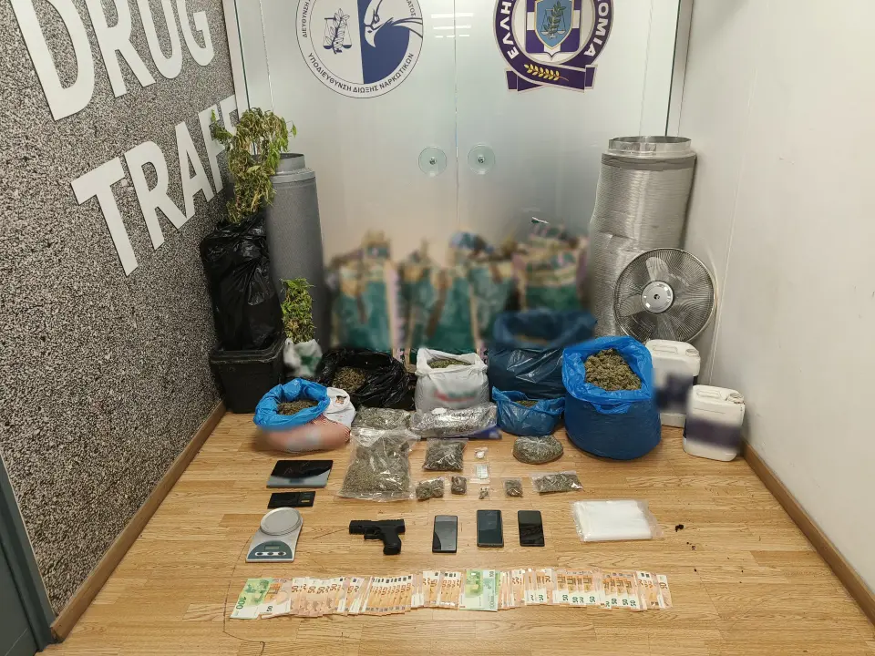 Peristeri: Hydroponic cannabis laboratory discovered by police