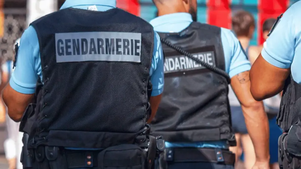 Femicide in Koungou: 22-year-old woman charged with aggravated murder of her partner