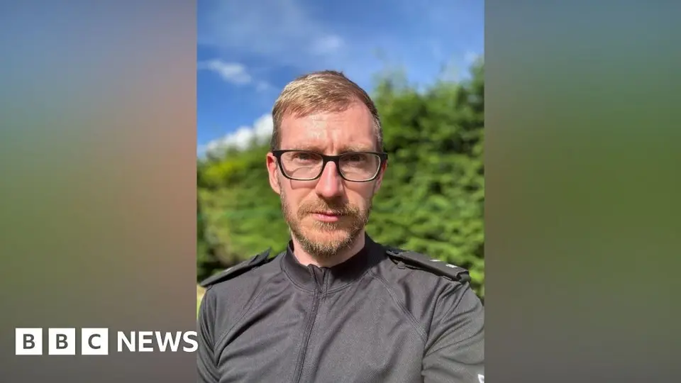 Derbyshire Police warns of fake retail deals scam on social media