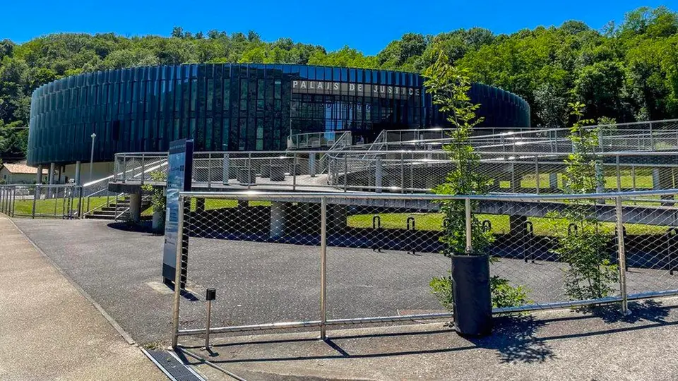Insultes et menaces au tribunal de Foix : un récidiviste de 56 ans condamné à 4 mois ferme