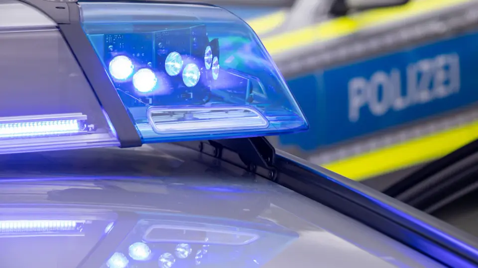 Knife attack in Rosenheim: 31-year-old British woman dies, suspect admitted to psychiatric care
