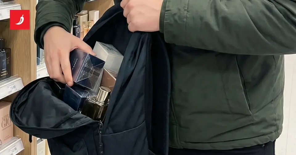 Two teenagers suspected of series of perfume thefts in Zagreb
