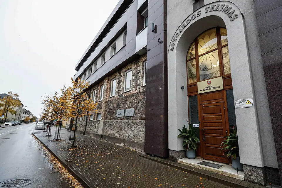 Lithuanian organised crime gang trial opens in Šiauliai over drug trafficking and modern slavery in Ireland