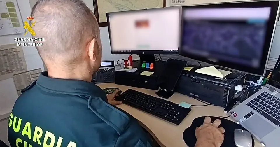 Three arrested for 85 ticket fraud scams using fake concert entries on social media