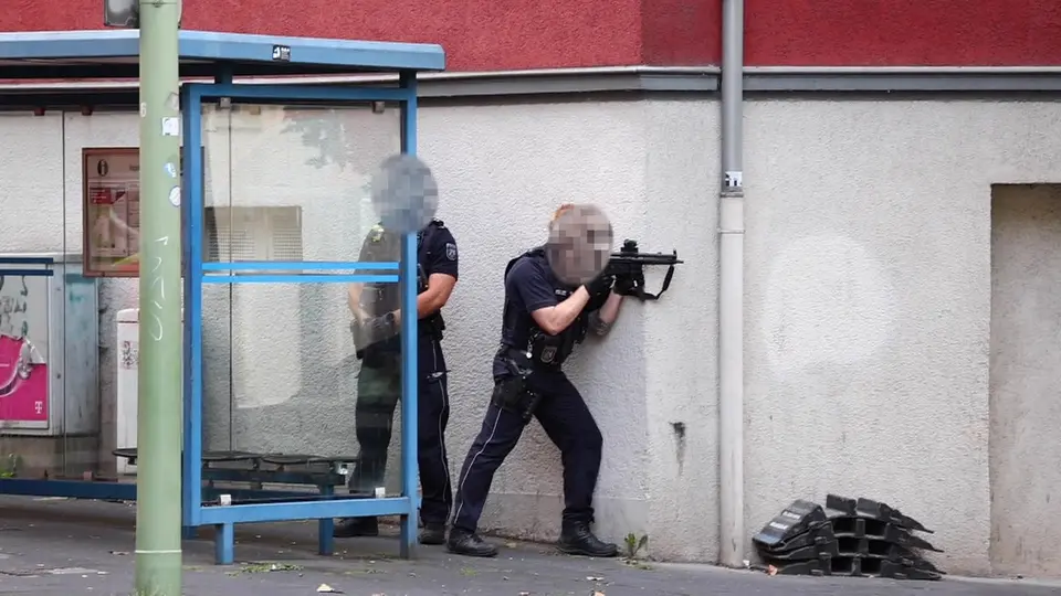 Swatting-Vorfall in Hagen: Jugendlicher löst Polizei-Großeinsatz mit Mordlüge aus