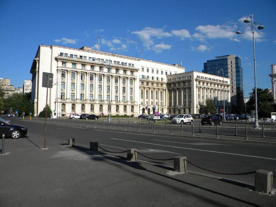 MAI: aproape 2 tone de droguri capturate și intervenții pentru drone în august