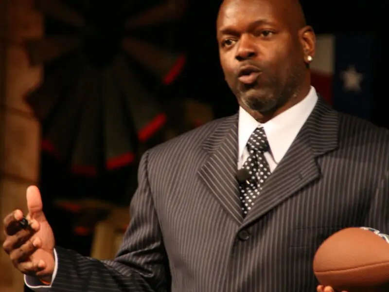 Cherokee Agency Sues Emmitt Smith Over Alleged $2.5M Solar Farm Fraud