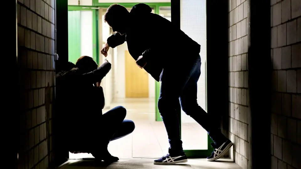 Schlägerei in Möriken-Wildegg: 30-Jähriger verletzt, zwei Verdächtige festgenommen