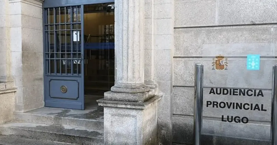 Fifteen years' imprisonment for banker who attacked customer to empty her accounts