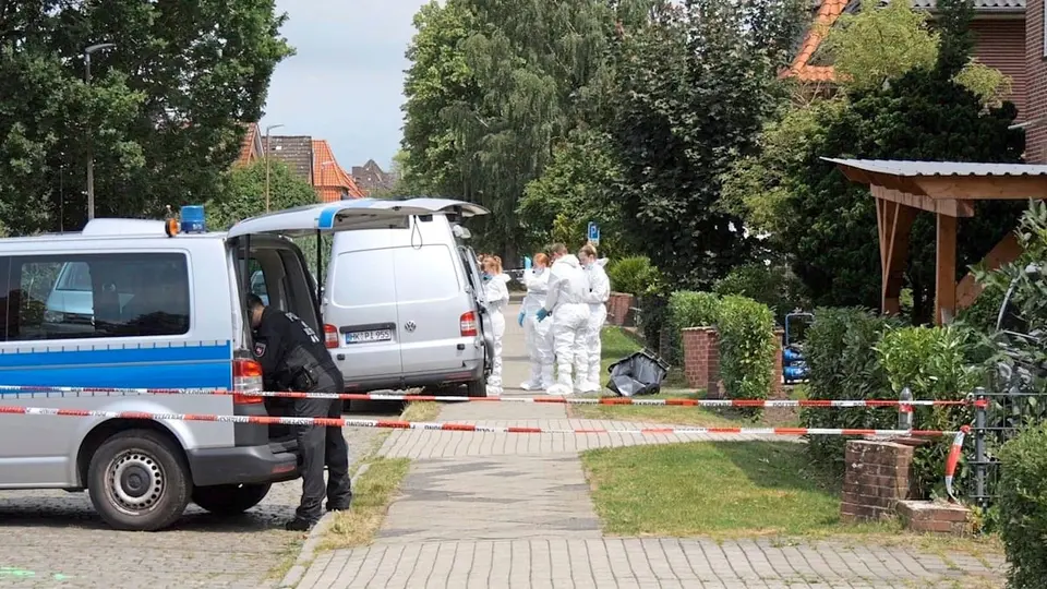 Sechsfachmord in Stade: Spezialkräfte verhaften mutmaßlichen Waffenverkäufer