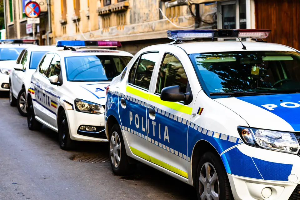 Man, 29, held in Bucharest after sexual assault on trolleybus 90