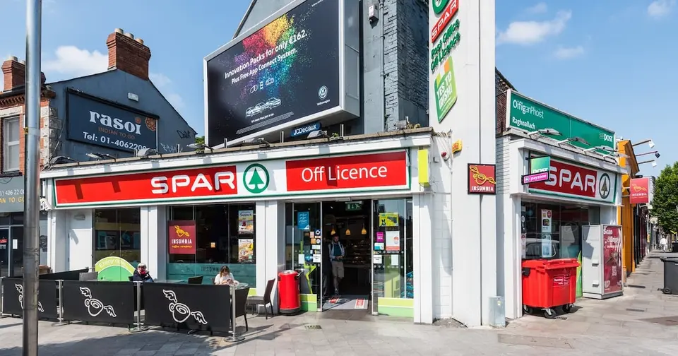 Four arrested after knife attack at Spar in Ranelagh, Dublin