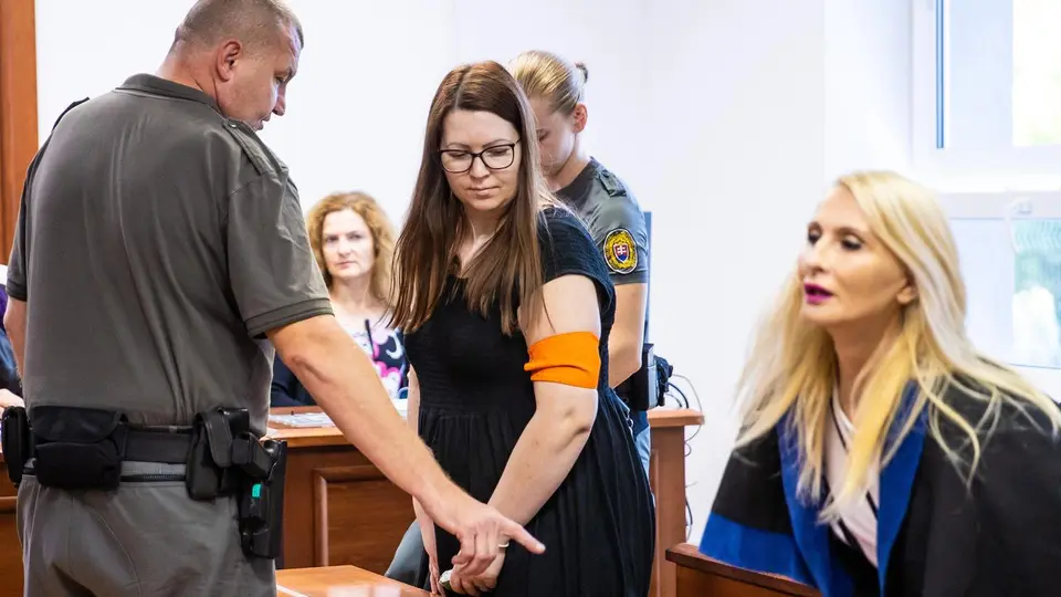 Ivana accused of murdering her daughters: secret wedding, abortion and allegations against husband