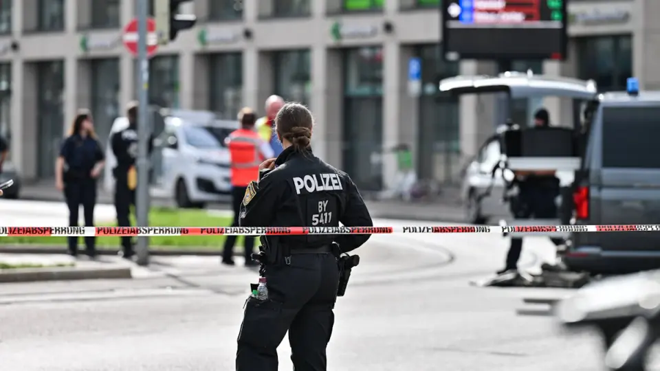 Bavarian Criminal Police Assumes Investigation Following Explosion in Augsburg Railway Station District
