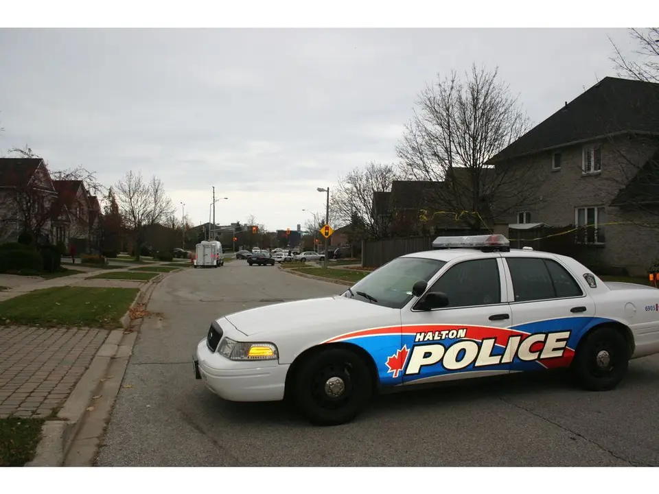 Mississauga Resident Arrested in Hamilton with Loaded Handgun, Stolen Car