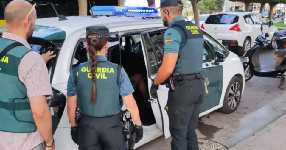 Two arrested for stealing bank cards from elderly tourists in Mallorca using parking metre scam
