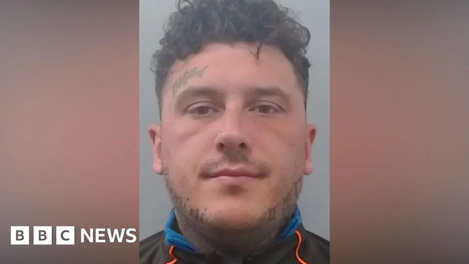 Cocaine gang boss jailed 12 years after using drug phone to report burglary