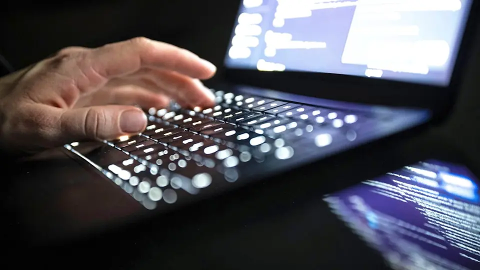 Hackergruppe Rhysida veröffentlicht 5,8 TB Berliner Verwaltungsdaten im Darknet