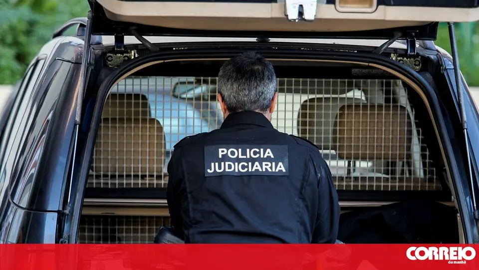 Homem de 42 anos detido por incêndio florestal em Montalegre sujeito a apresentações semanais