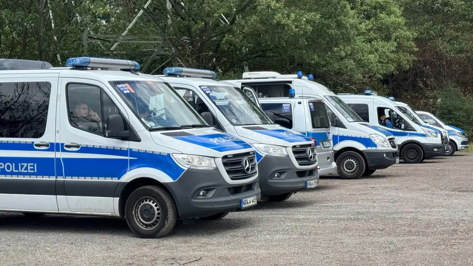 Sabotage an Umspannwerken in NRW: Polizei sucht weiter nach 48-Jährigem