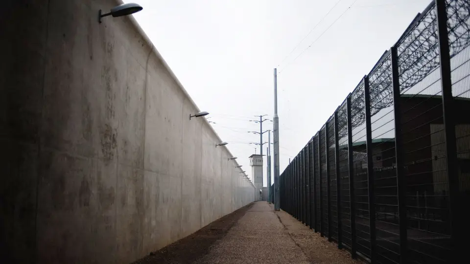 Prison assault in Besançon: three inmates sentenced to custodial sentences