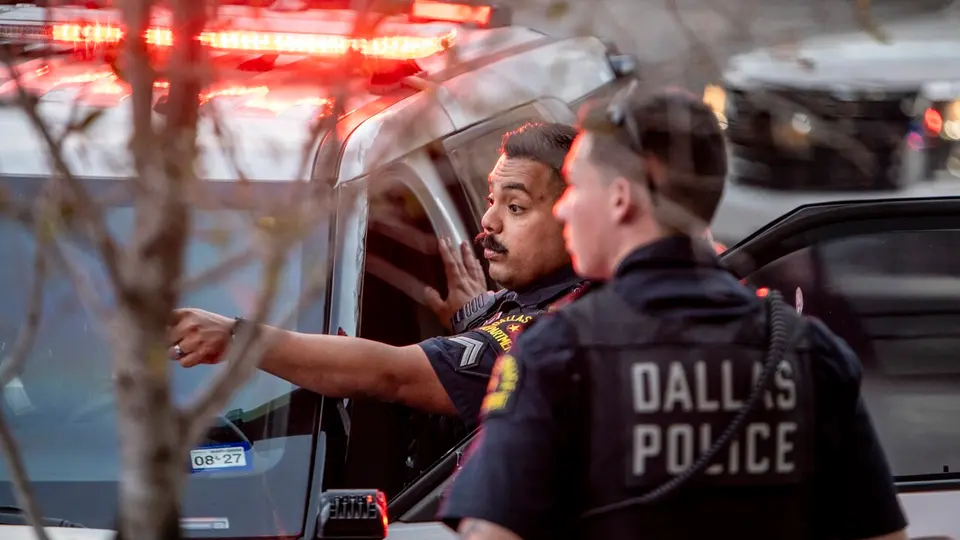 Handcuffed Man Escapes Custody, Steals Police Car on Dallas Highway