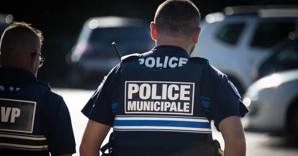 Silent march under tension in Margny-lès-Compiègne for Paul Tancre, who died after a police chase