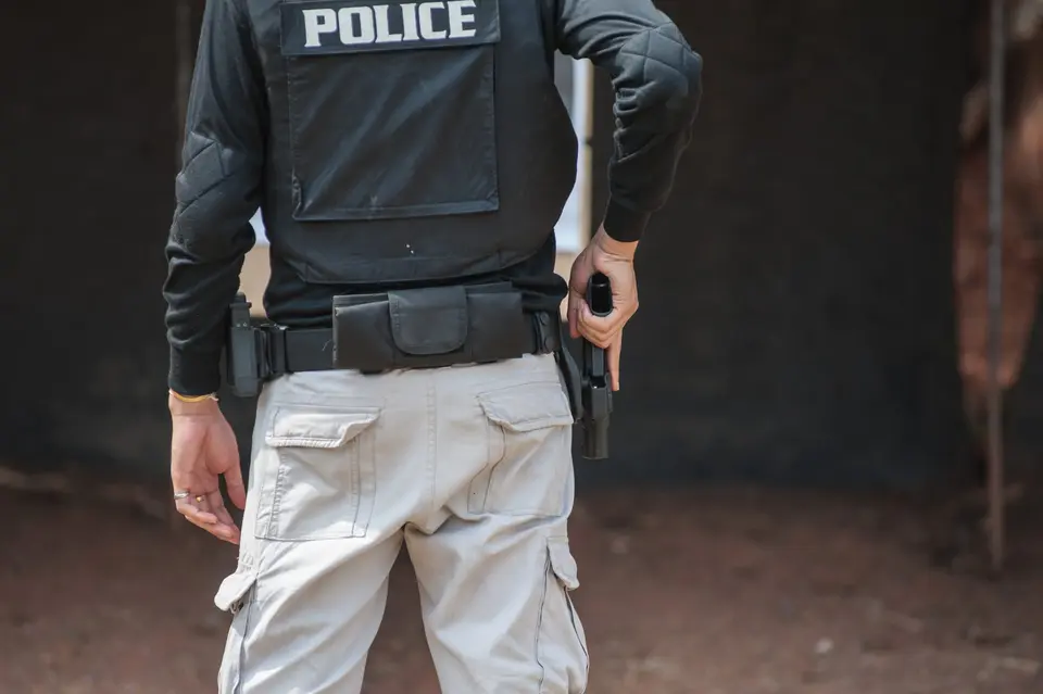 LAPD fatally shoots man with tree trimmer in Boyle Heights, LA