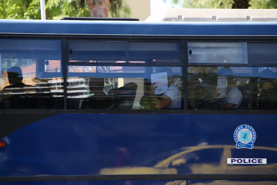 Six remanded in custody in corruption case involving urban planning services