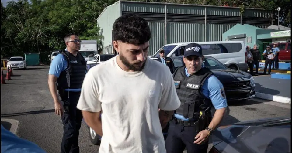 Operativo policial en Manatí desmantela red de venta ilegal de armas y narcóticos