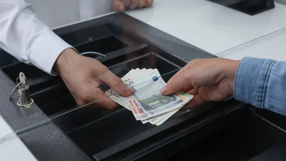 Grupo brasileiro roubou 900 mil euros em bancos portugueses em 10 meses