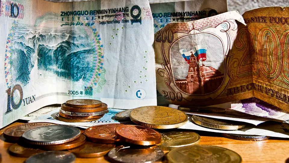 Muž z Jesenicka přišel o 500 tisíc korun kvůli falešnému investičnímu poradci