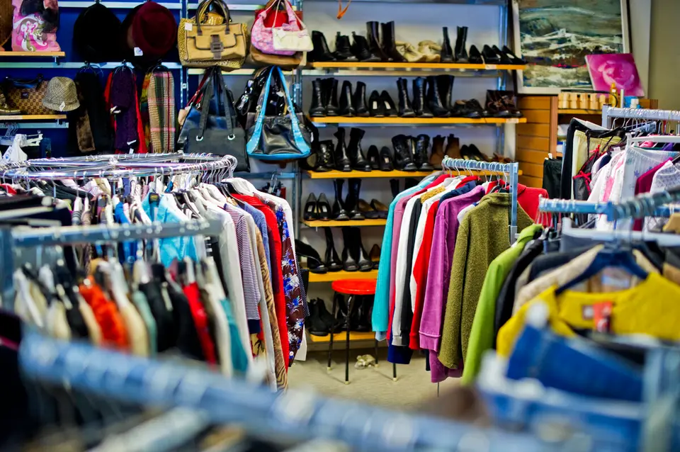 Thieves break into Finnish Red Cross charity shop in Pernio