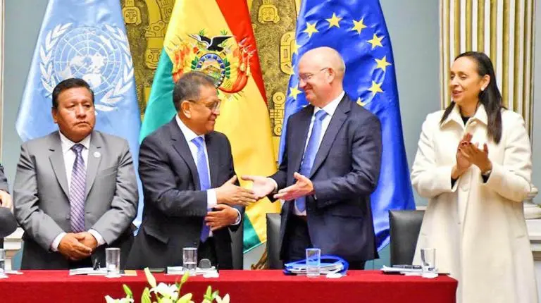 Cultivo de coca en Bolivia sube 7% en 2025: UNODC alerta por mafias transnacionales