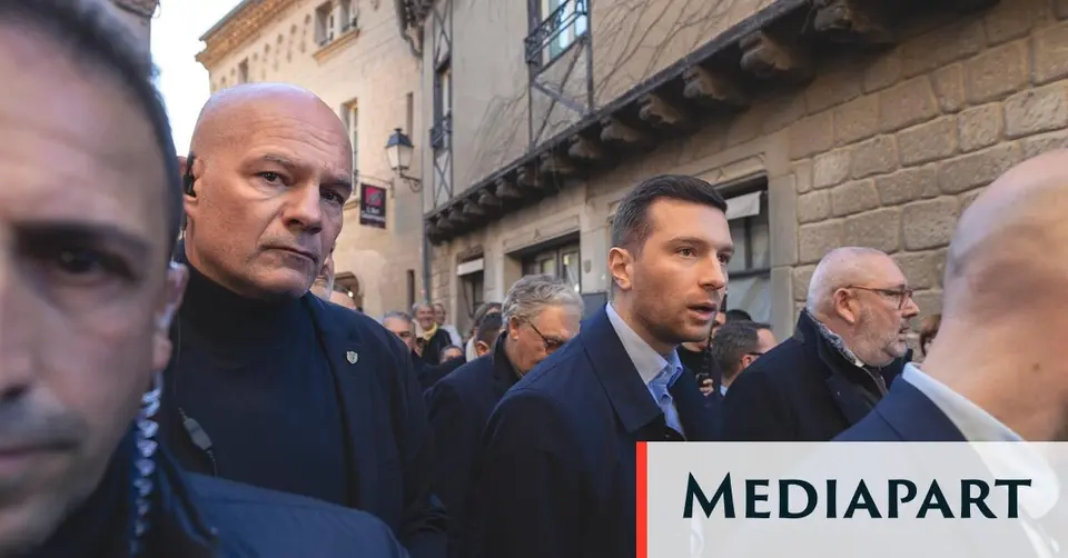 Carcassonne municipal police officer expelled from National Rally after racist remarks filmed