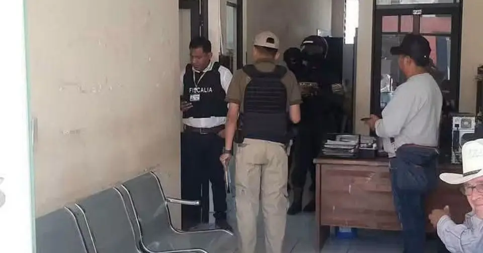 Allanamientos simultáneos en caso Aramayo: fiscalía de Tarija incauta celulares y documentos